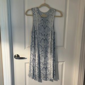 Urns outfitters a tech print dress